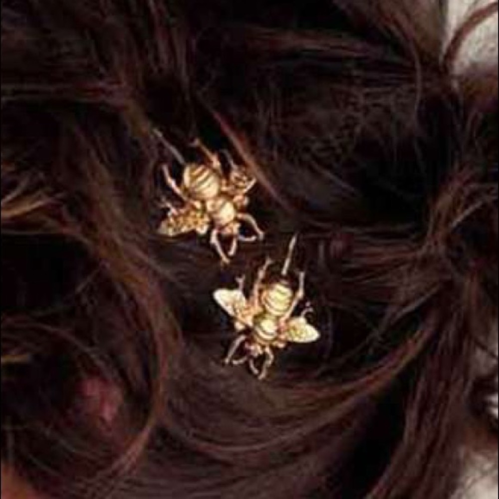 Set of 2 Gold Bee 🐝 Hair Pins - Picture 2 of 5
